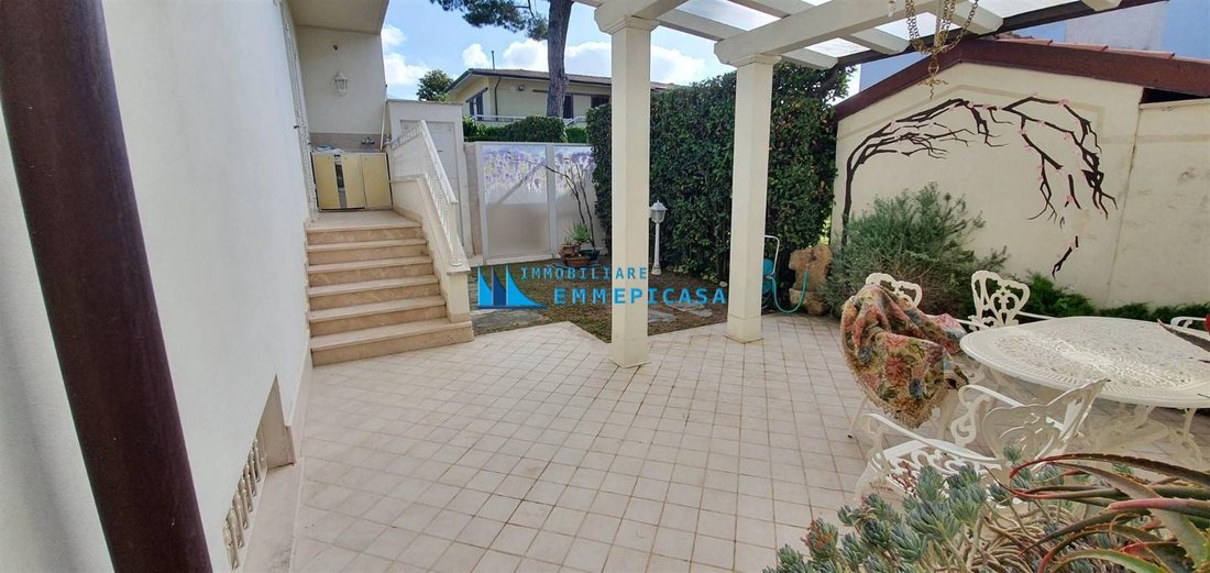 Country House in Cinquale, Montignoso, Tuscany 3 - 17723042