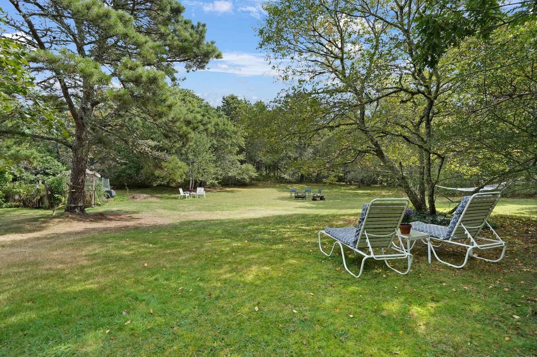 House in Oak Bluffs, Massachusetts, United States 4 - 17719808