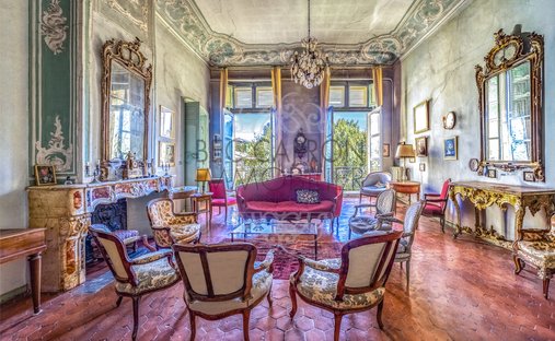 Apartment in Granettes-Jauberte-Sainte Anne, Aix-en-Provence, France 1