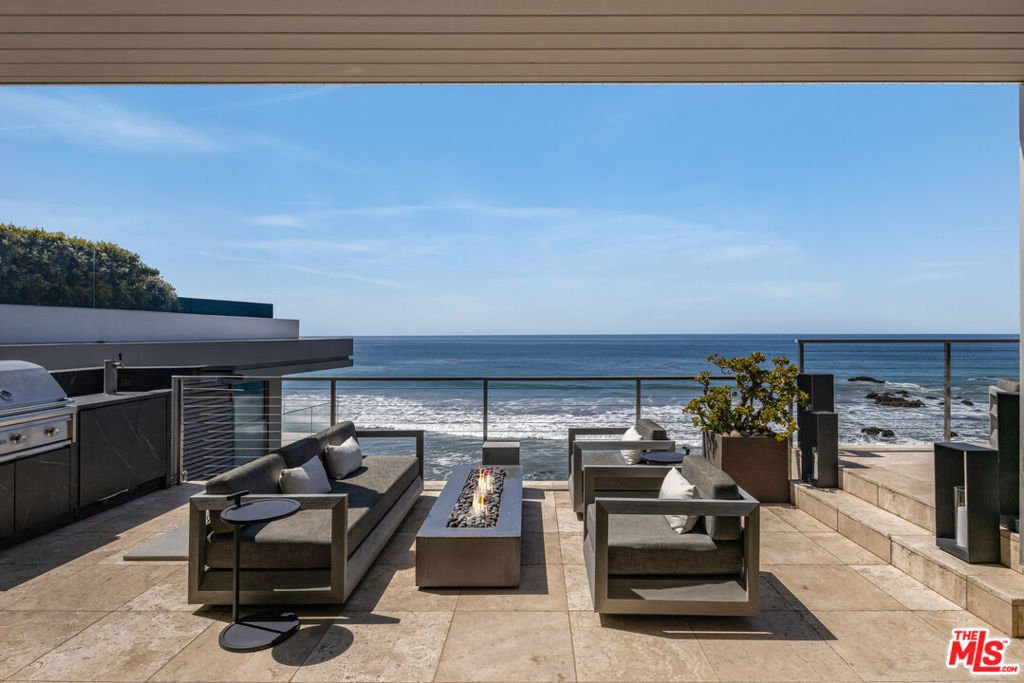 House in Malibu, California, United States 5 - 17722945