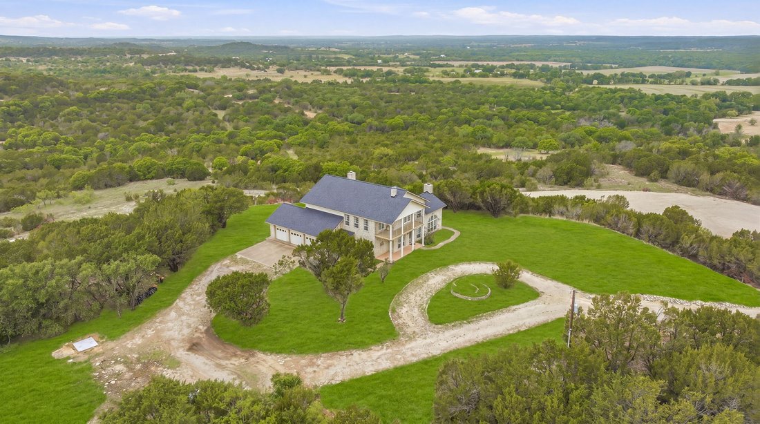 Farm Ranch in Bluff Dale, Texas, United States 3 - 17723689