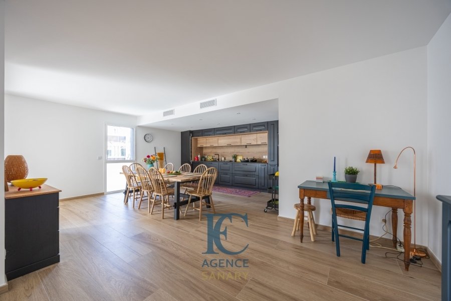 Apartment in Sanary-sur-Mer, Provence-Alpes-Côte d'Azur, France 4 - 17722778