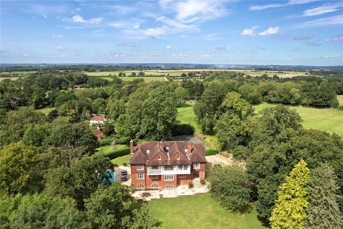 House in Crazies Hill, England 1 - 17723272