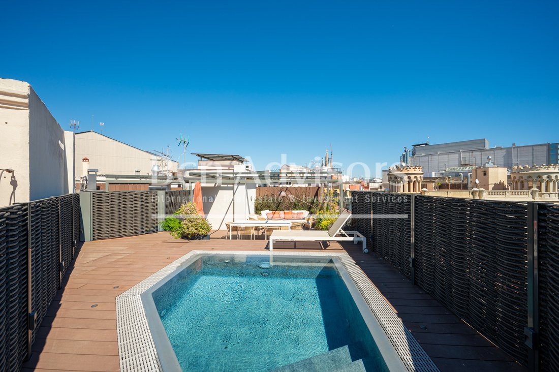 Apartment in Eixample, Barcelona, Spain 2 - 17723526
