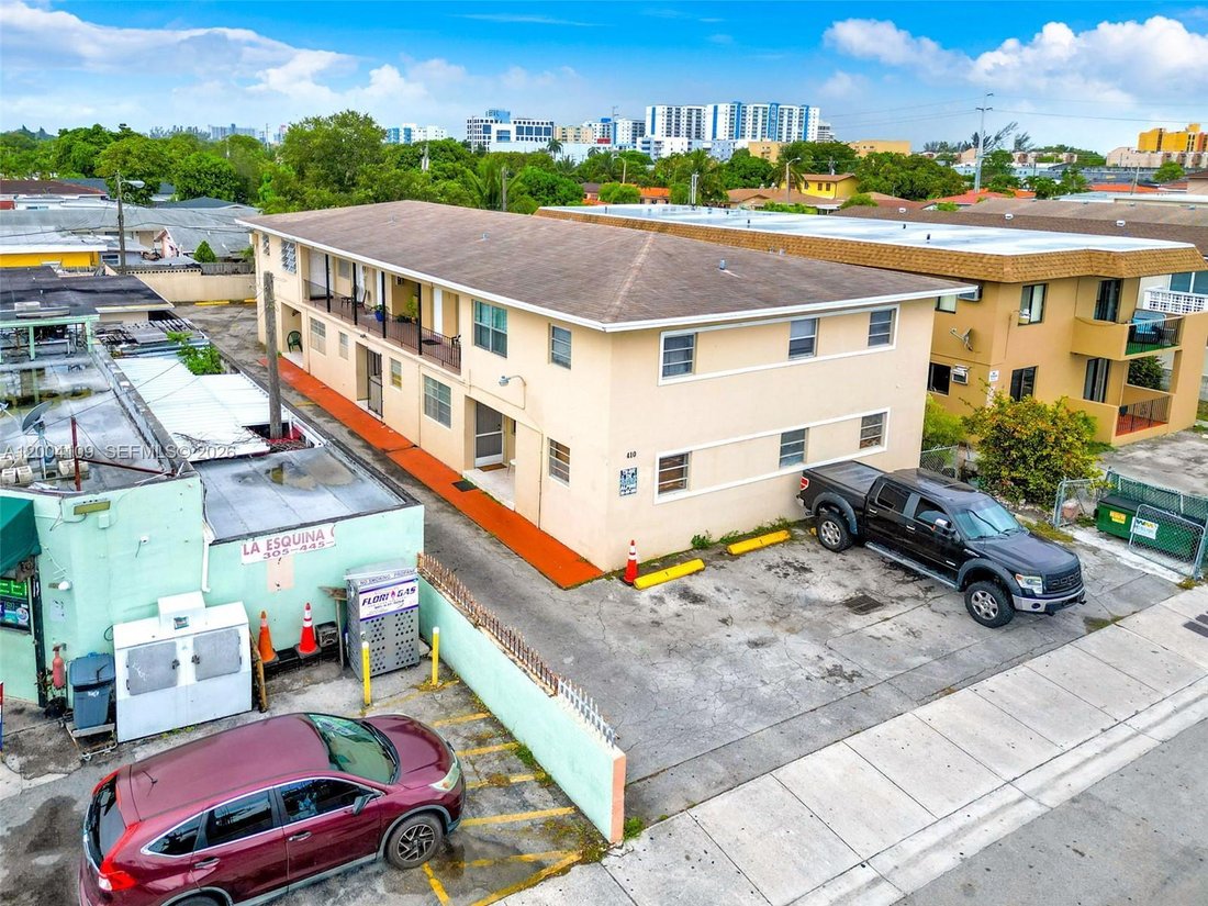 Miami, Florida, United States 1 - 17720136