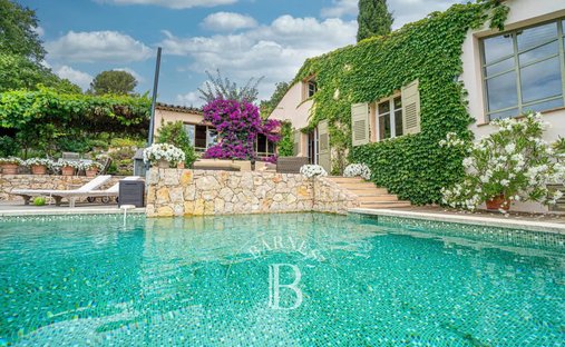 Villa à Valbonne, Provence-Alpes-Côte d'Azur, France 1