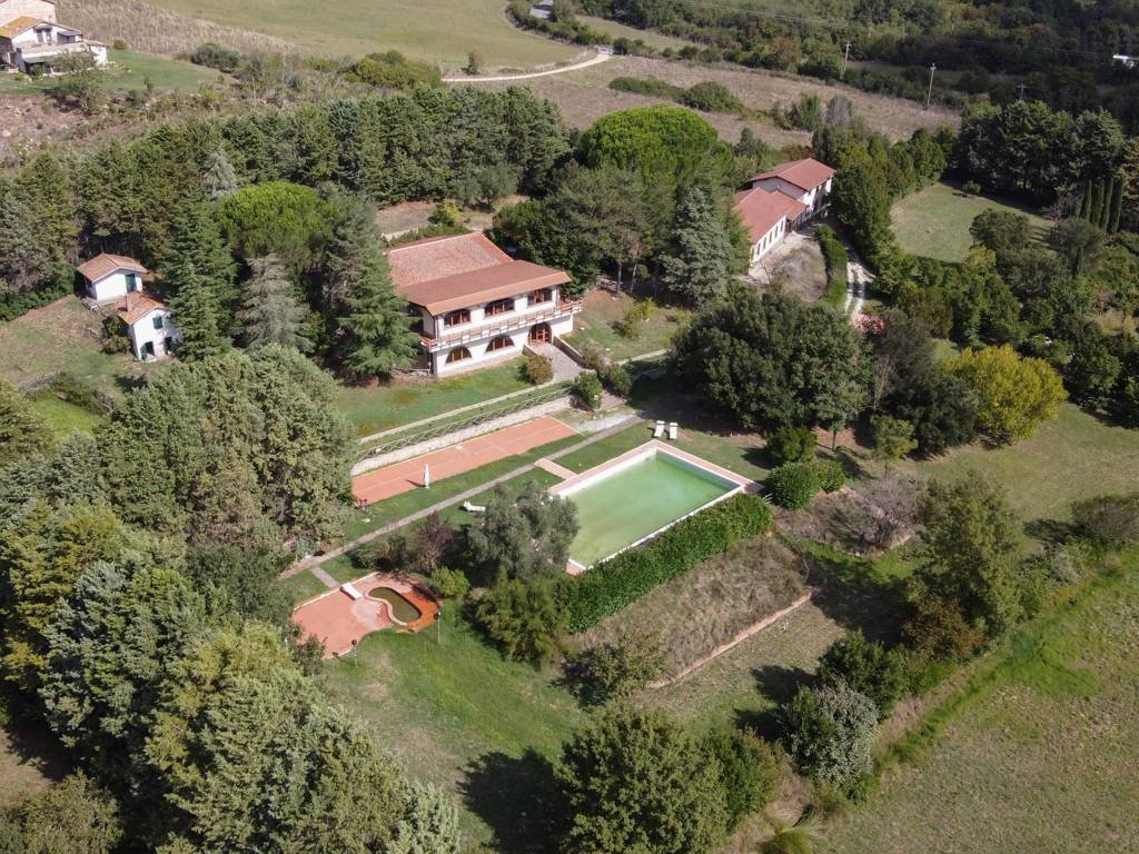Villa in Allumiere, Lazio, Italy 2 - 16571573