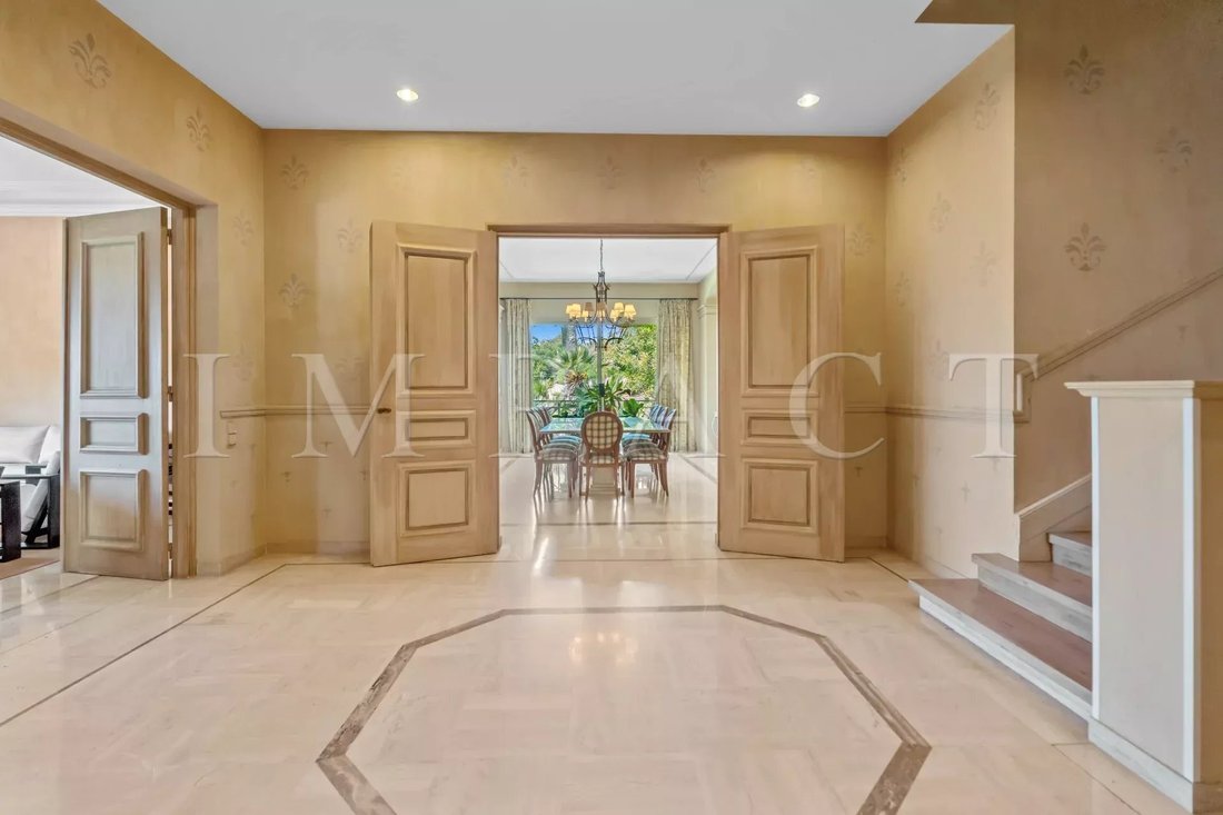 Villa in Cannes, Provence-Alpes-Côte d'Azur, France 5 - 17721199