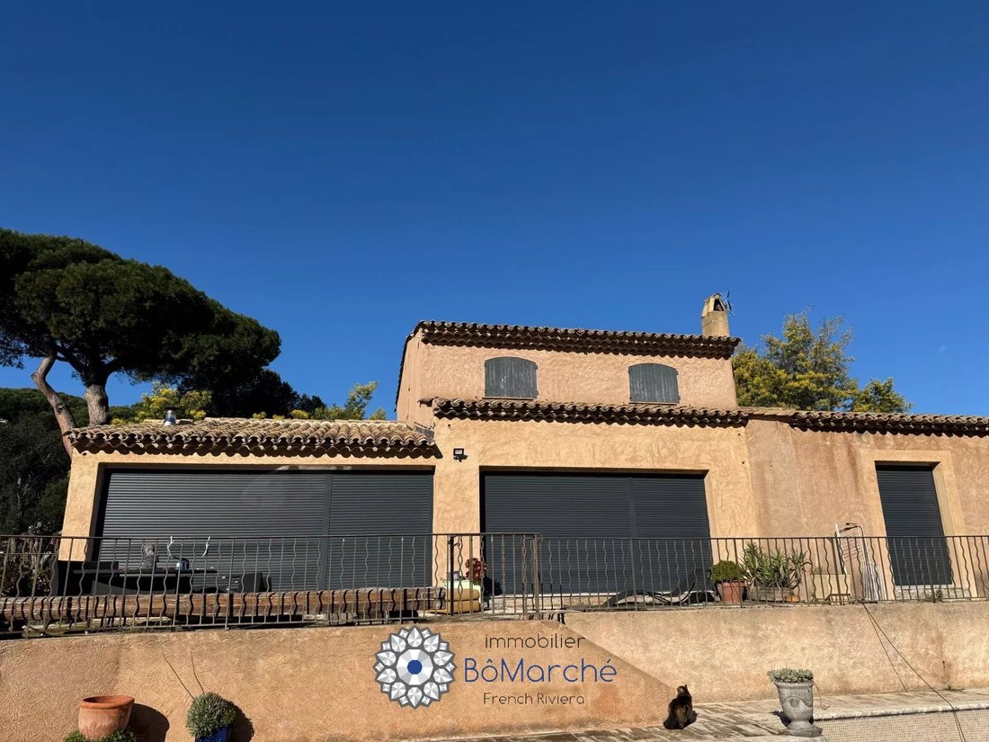 Villa in Grimaud, Provence-Alpes-Côte d'Azur, France 2 - 17720736