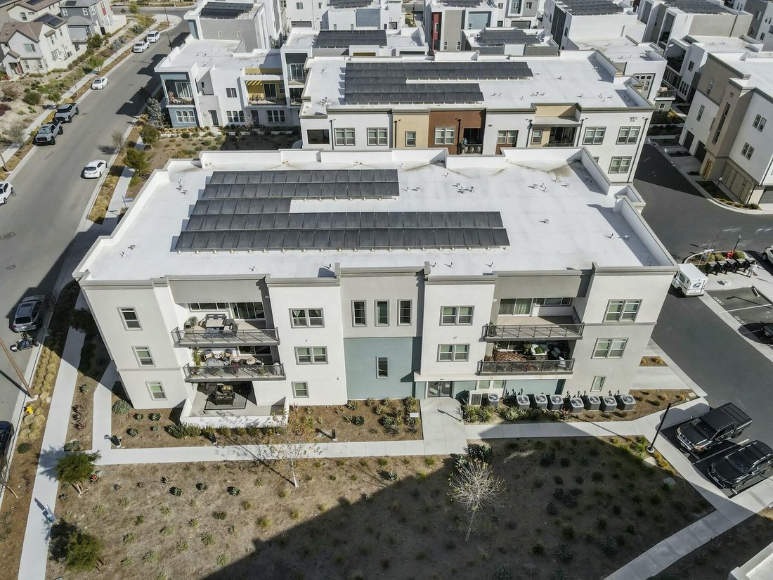 Condo in Santa Clarita, California, United States 2 - 17721654
