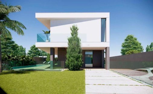 House in Algueirao-Mem Martins, Lisbon, Portugal 1
