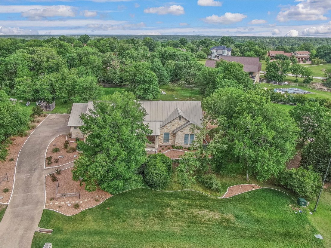 House in College Station, Texas, United States 1 - 17722677
