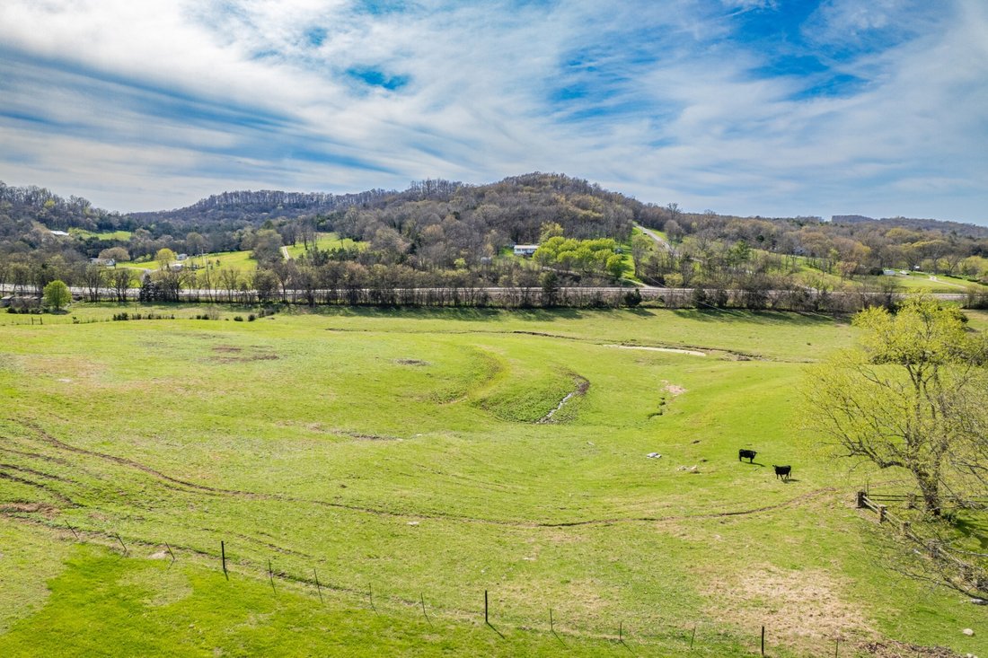 House in Belfast, Tennessee, United States 5 - 17723692
