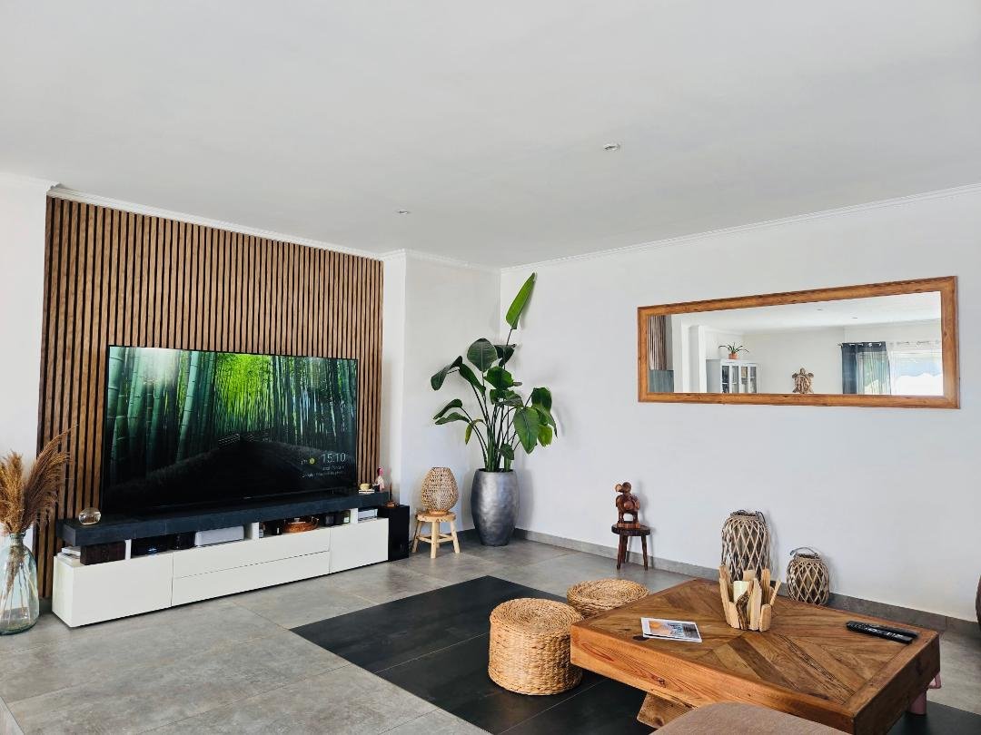 Villa in Exterieurs, Frejus, France 4 - 17722772