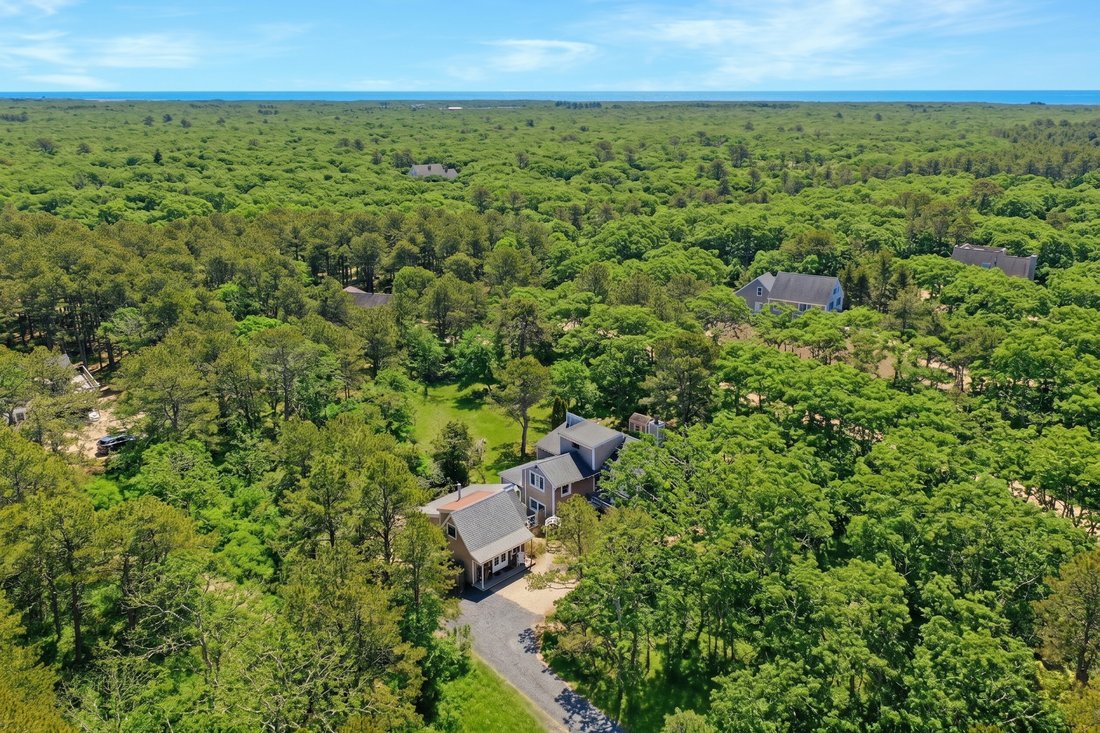House in Oak Bluffs, Massachusetts, United States 2 - 17719808