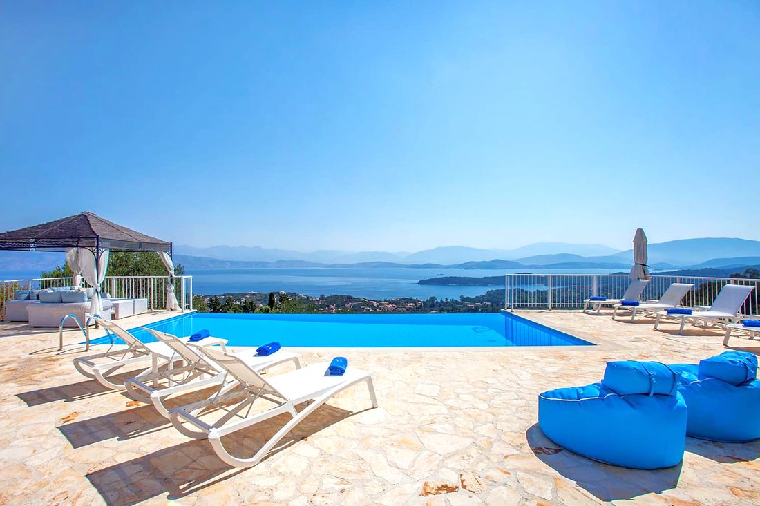 Villa in Kassopaia, Peloponnese, Western Greece and the Ionian, Greece 1 - 11867671