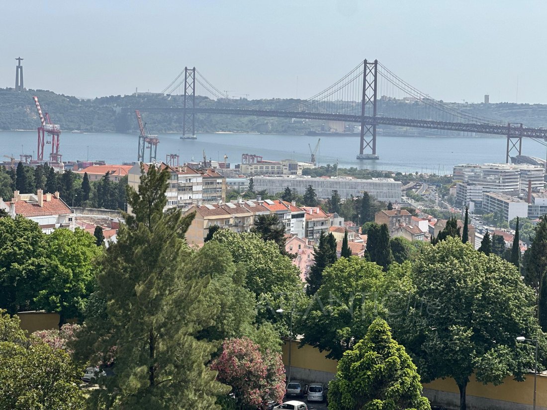 Apartment in Campo de Ourique, Lisbon, Portugal 2 - 17723656