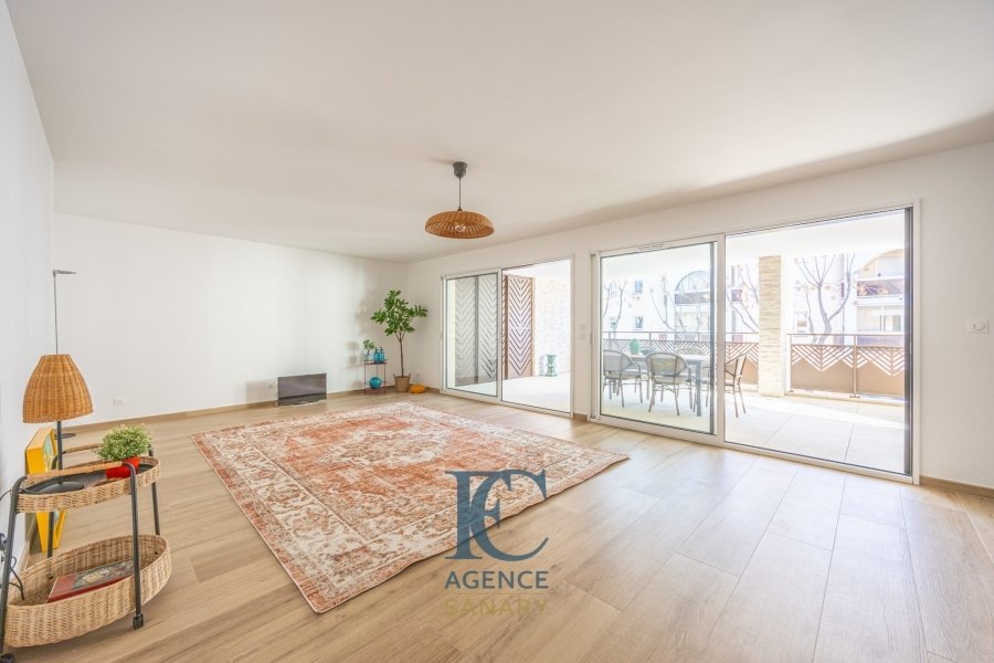 Apartment in Sanary-sur-Mer, Provence-Alpes-Côte d'Azur, France 2 - 17722778