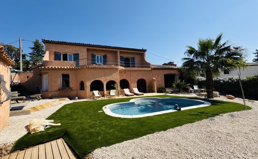Villa à Extérieurs, Fréjus, France 1