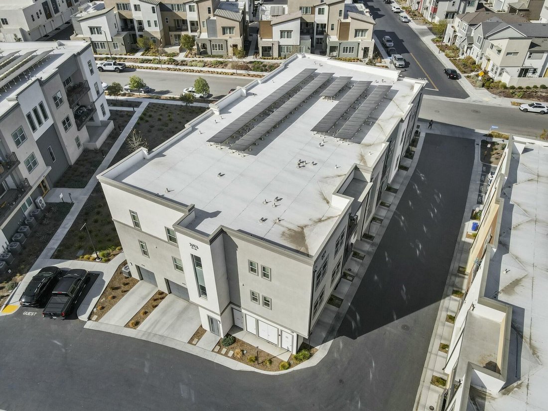 Condo in Santa Clarita, California, United States 1 - 17721654