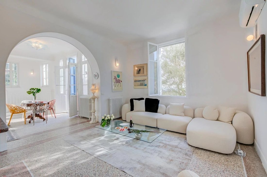 Villa in Village-Cros de Caste-Coupiere-Mont Gros, Roquebrune-Cap-Martin, France 4 - 17721004