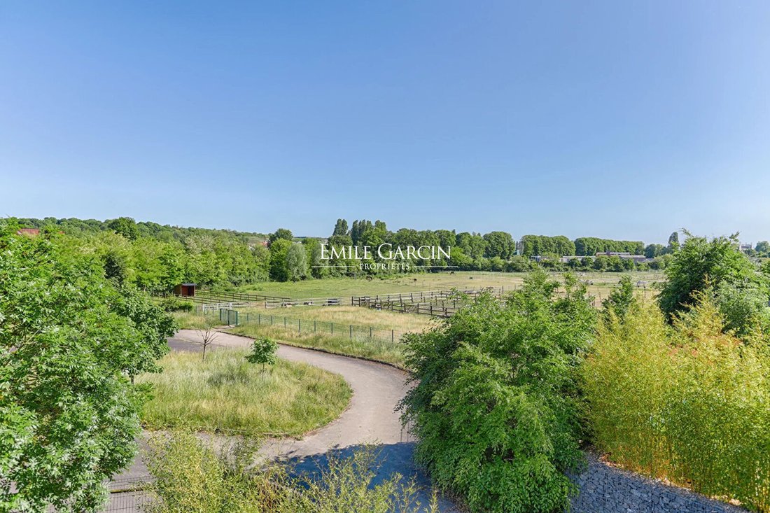Villa in Charlemagne, Maisons-Laffitte, France 5 - 17723241