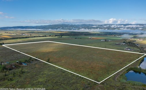 Land in Thayne, Wyoming, United States 1