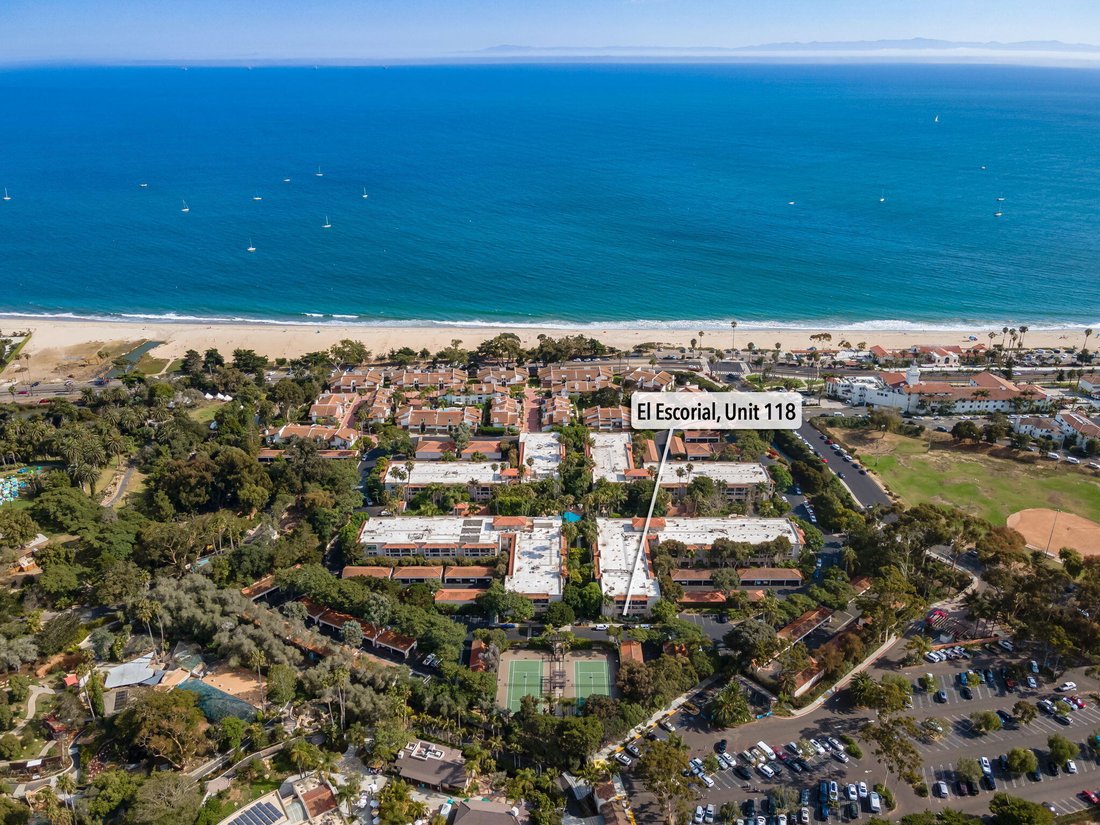 Condo in Santa Barbara, California, United States 2 - 17718937