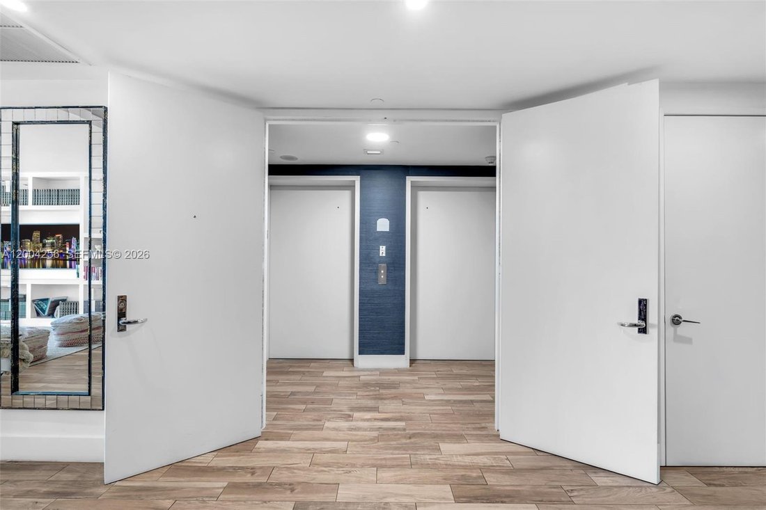 Condo in Key Biscayne, Florida, United States 2 - 17722550