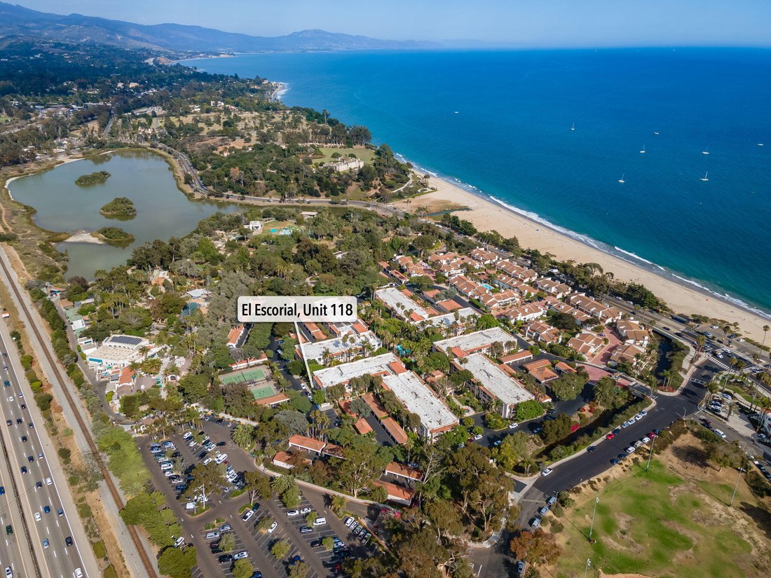Condo in Santa Barbara, California, United States 3 - 17718937