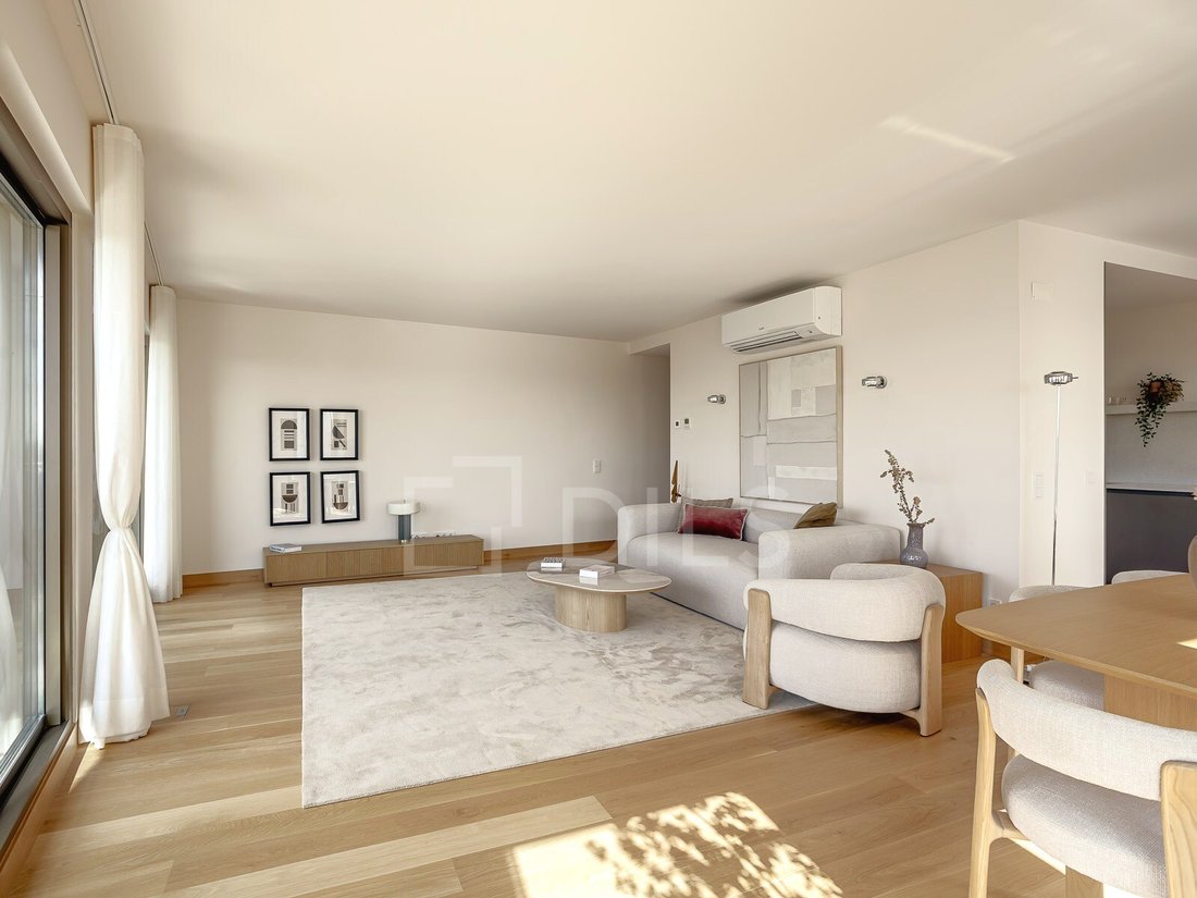 Apartment in Misericordia, Lisbon, Portugal 3 - 14876504