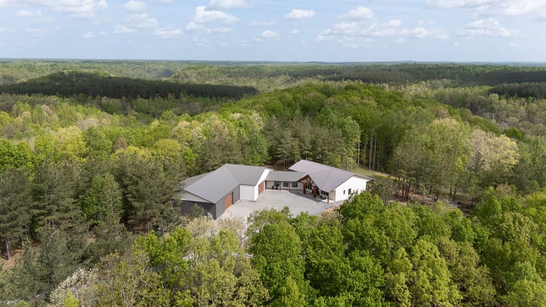 House in Mount Pleasant, Tennessee, United States 1 - 16790305