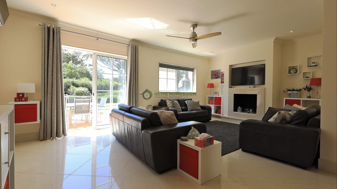 Townhouse in Quarteira, Algarve, Portugal 2 - 17721554