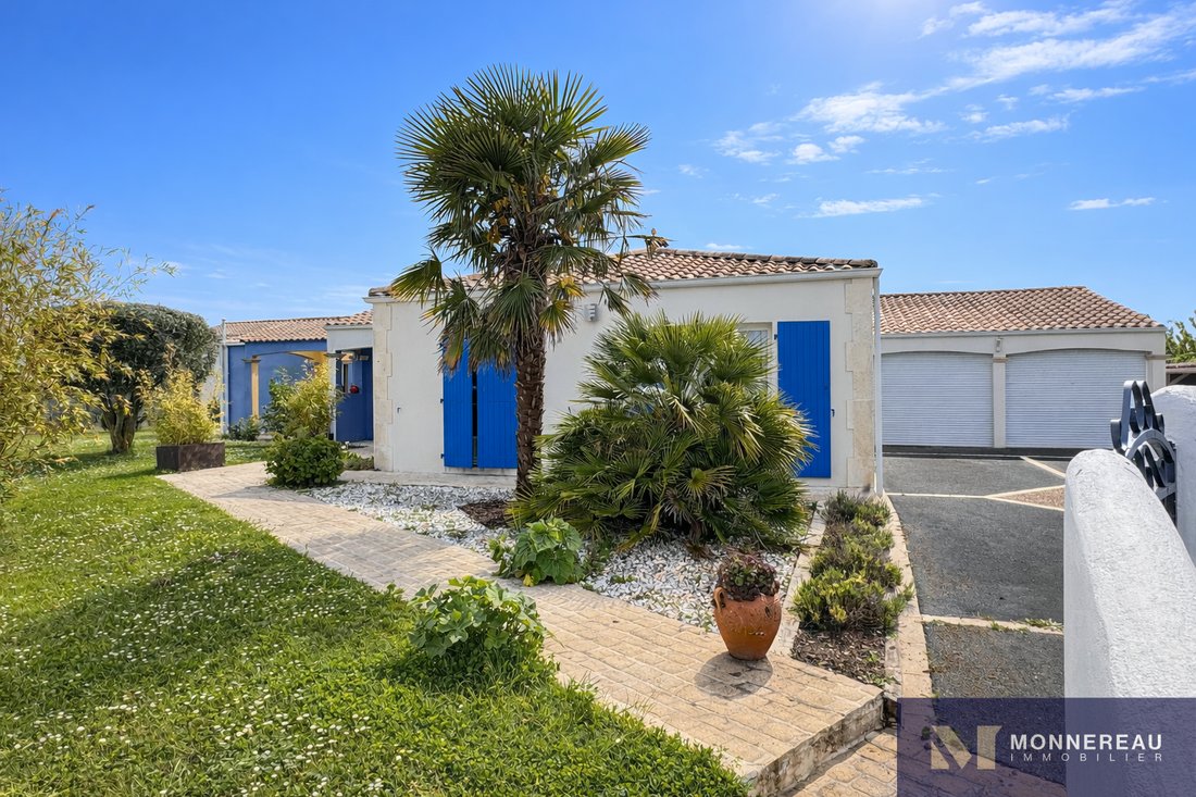House in Meschers-sur-Gironde, Nouvelle-Aquitaine, France 3 - 17673521