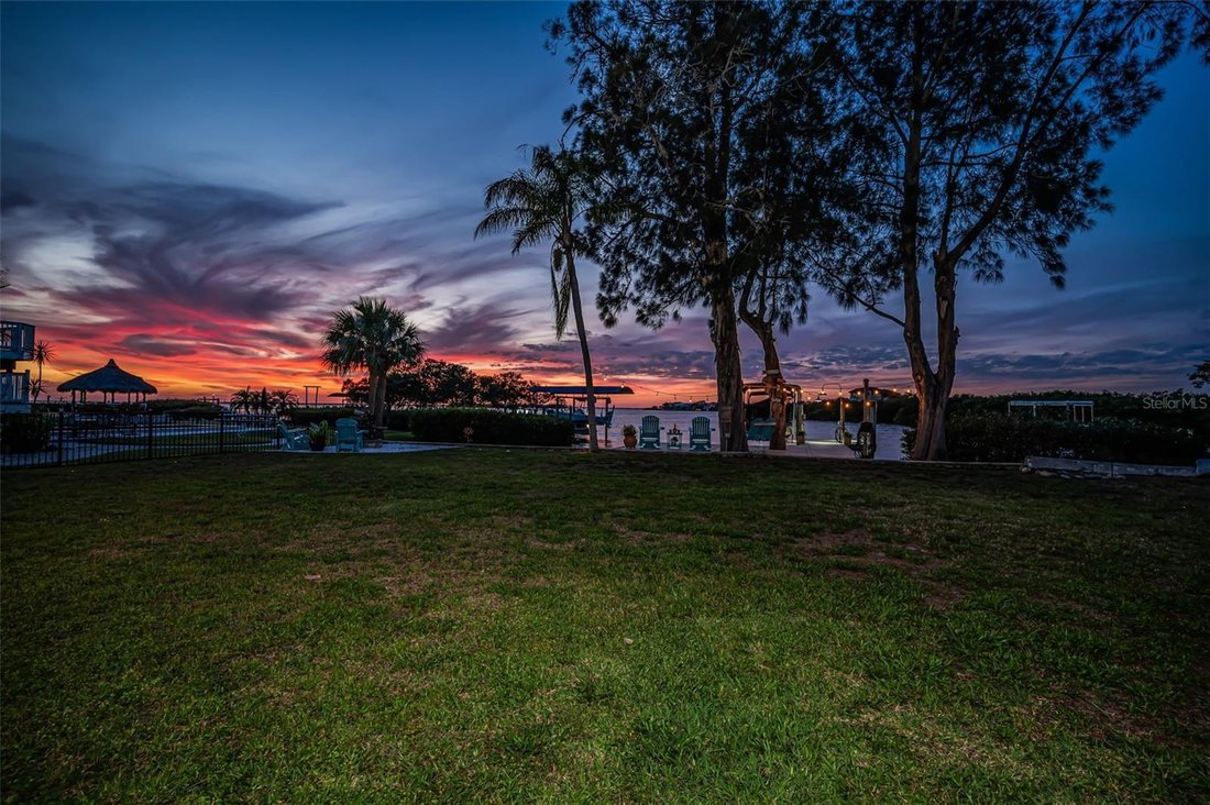 House in Tarpon Springs, Florida, United States 2 - 17722606