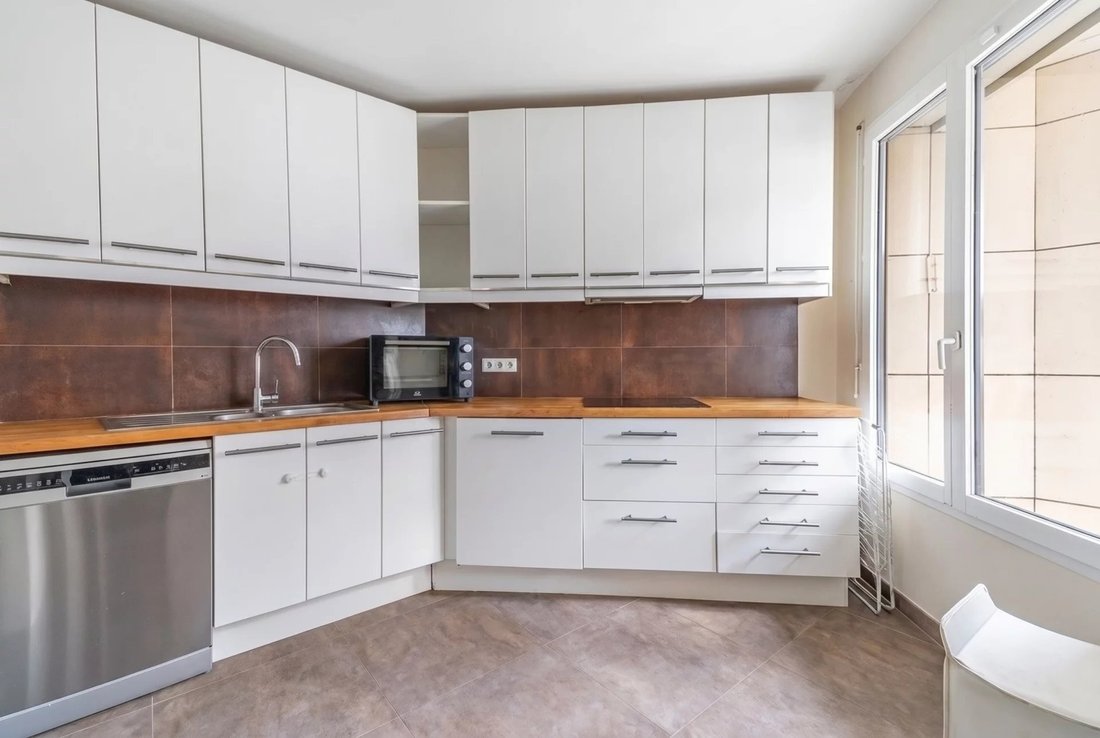 Apartment in Front de Seine, Levallois-Perret, France 3 - 17721049