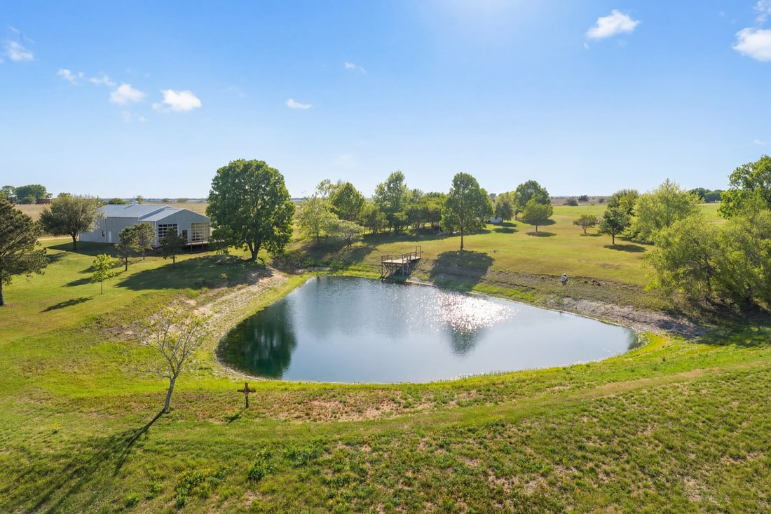 Farm Ranch in Burton, Texas, United States 2 - 17688529