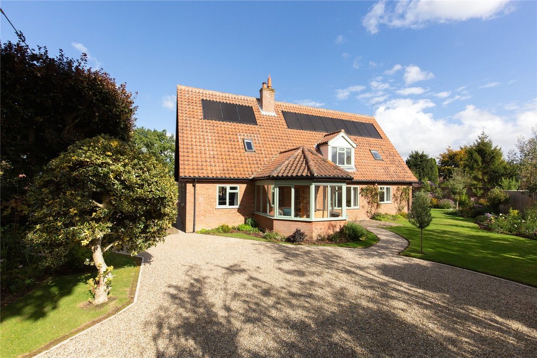 House in Holt, England 3 - 17721192