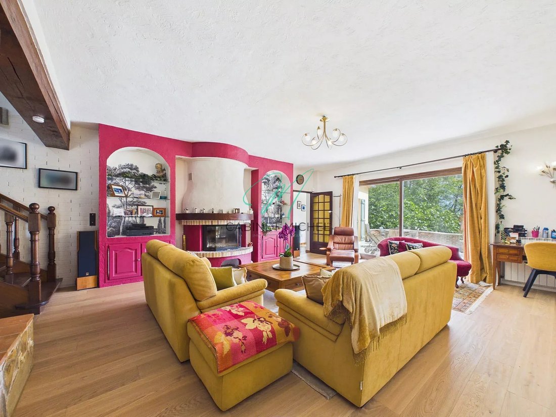 Villa in Le Rouret, Provence-Alpes-Côte d'Azur, France 5 - 17559588