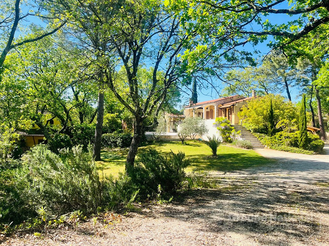 Villa in Saint-Michel-d'Euzet, Occitania, France 1 - 17721105