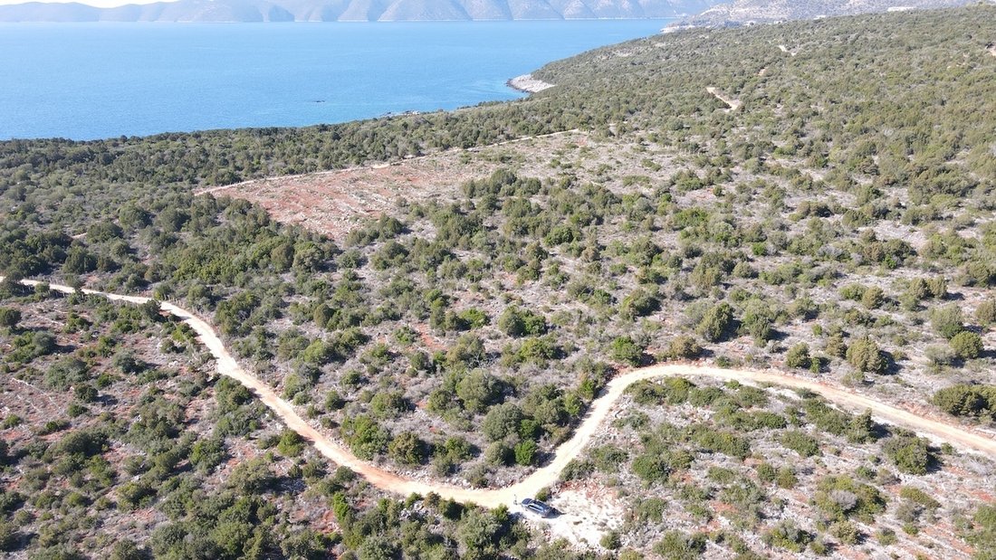 Land in Eugirou, Apollonioi, Greece 3 - 17719913