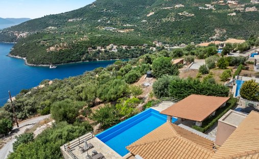 Villa à Eugirou, Apollonioi, Grèce 1