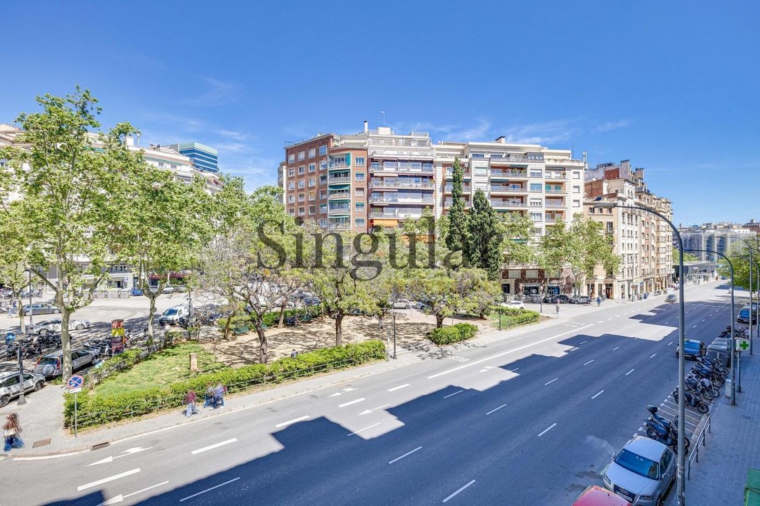 Apartment in Les Corts, Barcelona, Spain 2 - 17722434