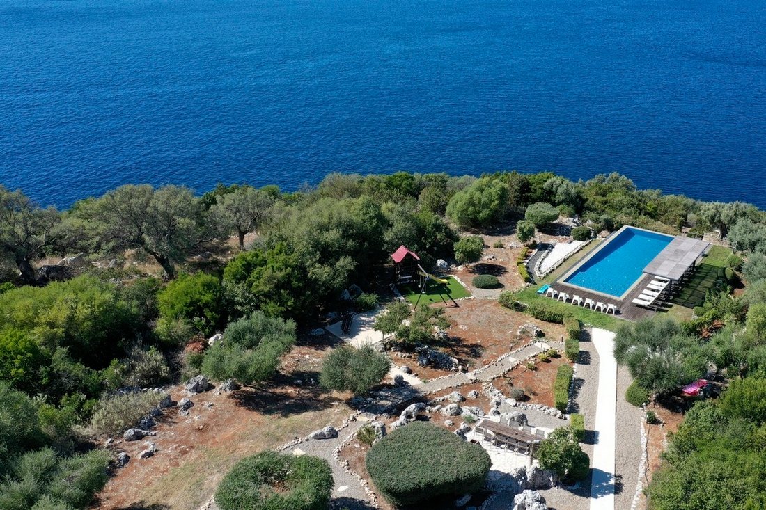 Villa in Marantoxoriou, Apollonioi, Greece 1 - 17719964