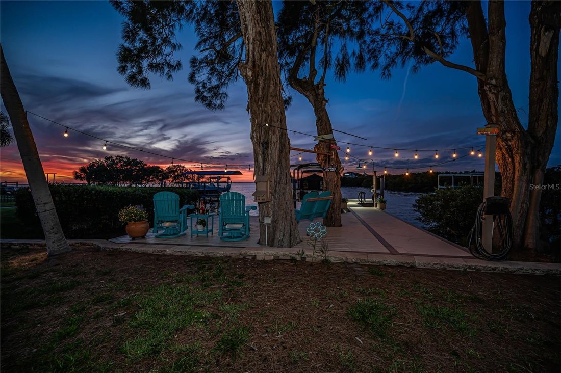 House in Tarpon Springs, Florida, United States 5 - 17722606