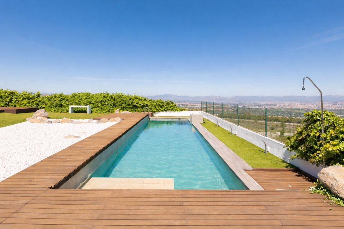 Villa in La Zubia, Andalusia, Spain 4 - 17696376