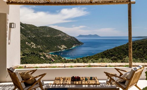Villa in Porou, Ellomenos, Greece 1
