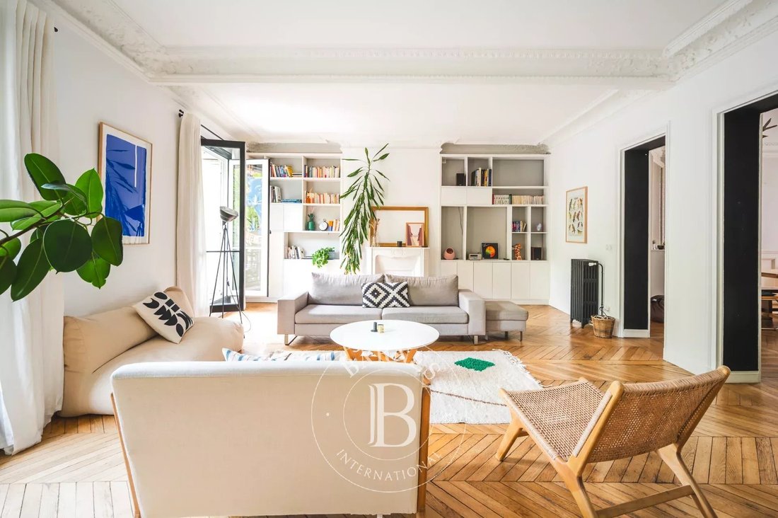 Apartment in Grandes Carrières-Clichy, Paris 18e Arrondissement, Paris 1 - 17720877