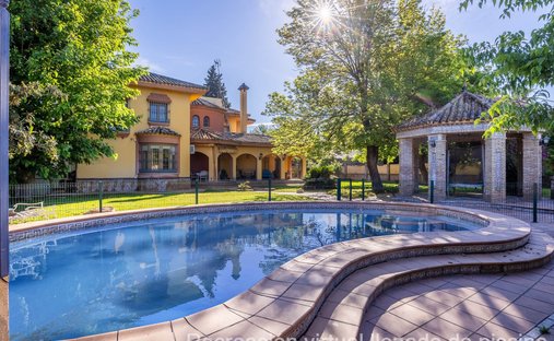 Casa en Distrito San Pablo-Santa Justa, Sevilla, España 1