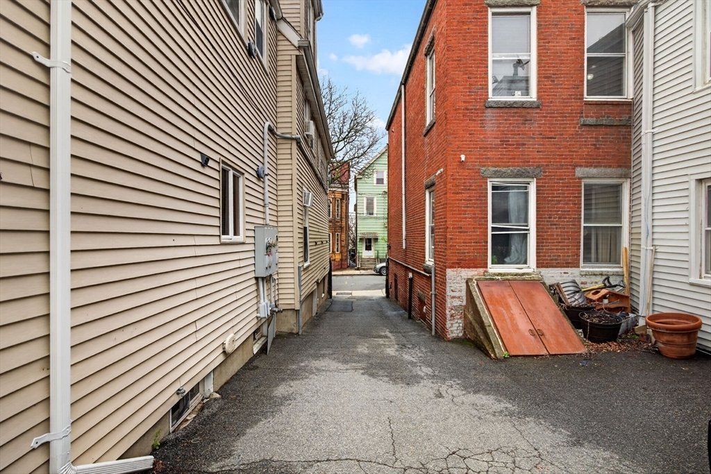 House in Boston, Massachusetts, United States 4 - 17721541